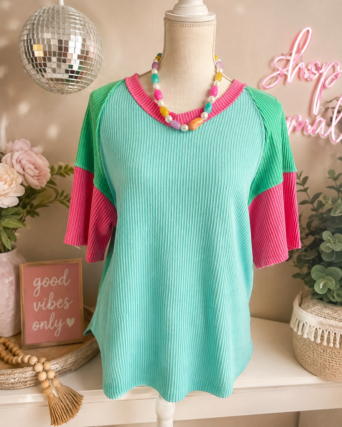 Classy ribbed top 💖✨